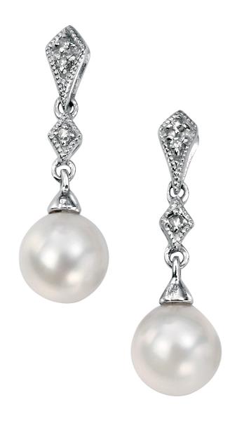 White Gold With Fresh Water Pearl And Diamonds Drop Earrings