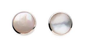 White Mother Of Pearl Round Stud